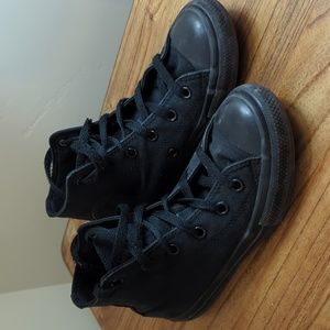 Black High Top Converse - 1Y